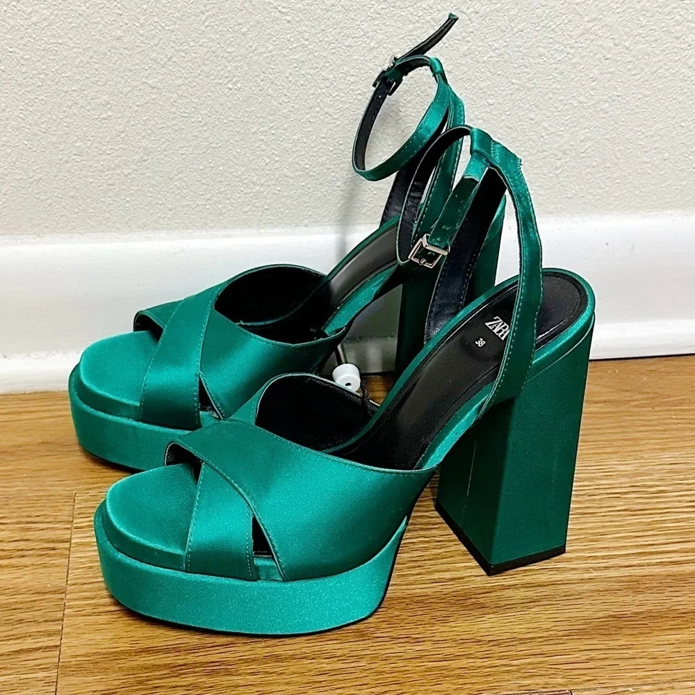 ZARA round toe Block Heels Platform Sandals